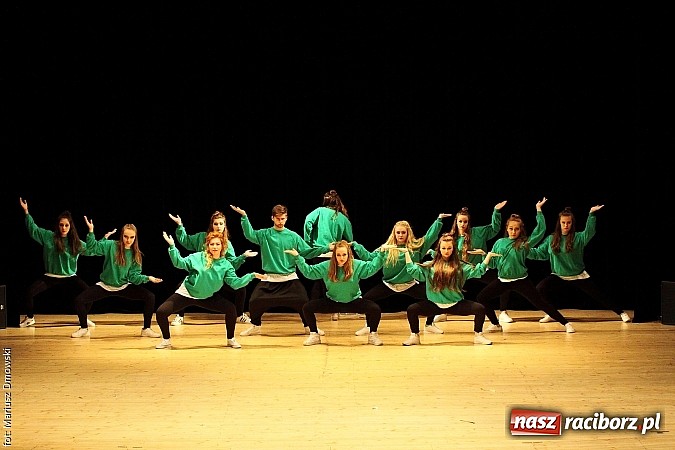 Zdjęcie w galerii na portalu naszraciborz.pl: Taniec królował dziś na deskach RCK  wiadomości z regionu