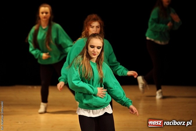 Zdjęcie w galerii na portalu naszraciborz.pl: Taniec królował dziś na deskach RCK  wiadomości z regionu