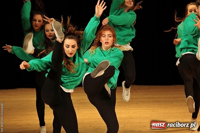 Zdjęcie w galerii na portalu naszraciborz.pl: Taniec królował dziś na deskach RCK  wiadomości z regionu