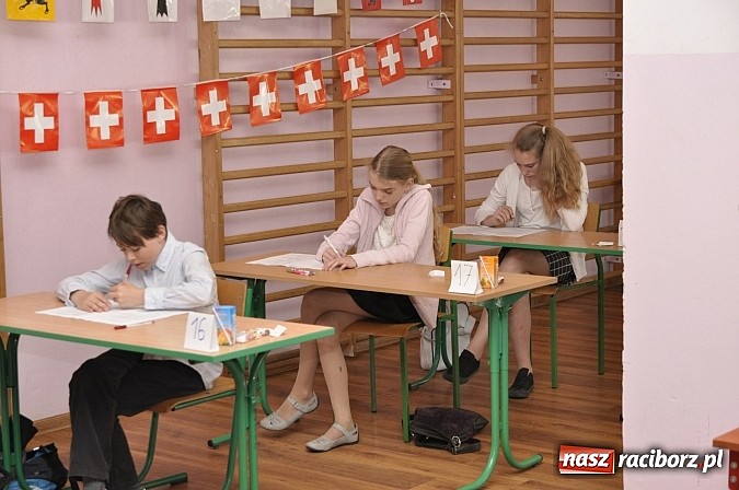 Zdjęcie w galerii na portalu naszraciborz.pl: Uczeń raciborskiej podstaw&oacute;wki najlepszy z niemieckiego w wojew&oacute;dztwie wiadomości z regionu