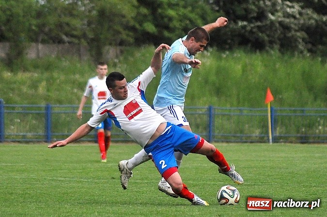 Zdjęcie w galerii na portalu naszraciborz.pl: Pierwsze zwycięstwo nowego trenera. Unia pokonała Radziechowy-Wieprz wiadomości z regionu