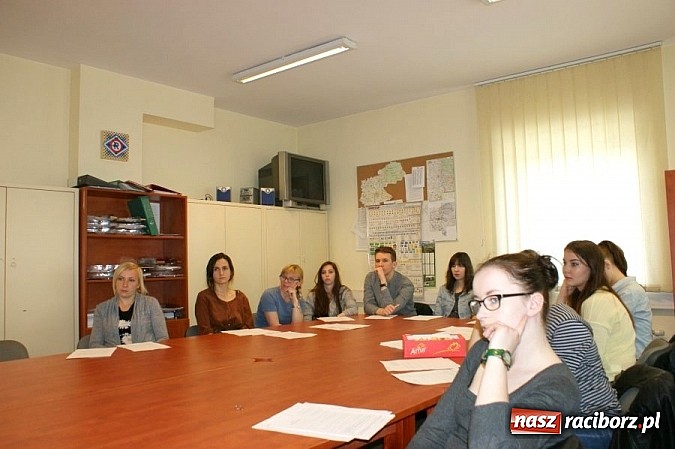 Zdjęcie w galerii na portalu naszraciborz.pl: Wspólne warsztaty raciborskich policjantów ze studentami PWSZ wiadomości z regionu