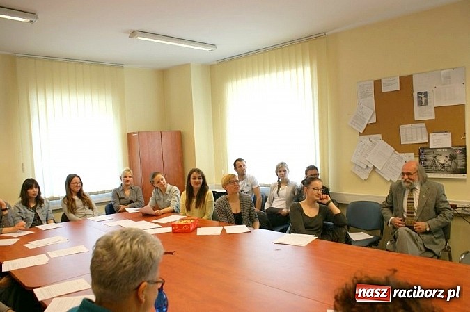 Zdjęcie w galerii na portalu naszraciborz.pl: Wspólne warsztaty raciborskich policjantów ze studentami PWSZ wiadomości z regionu