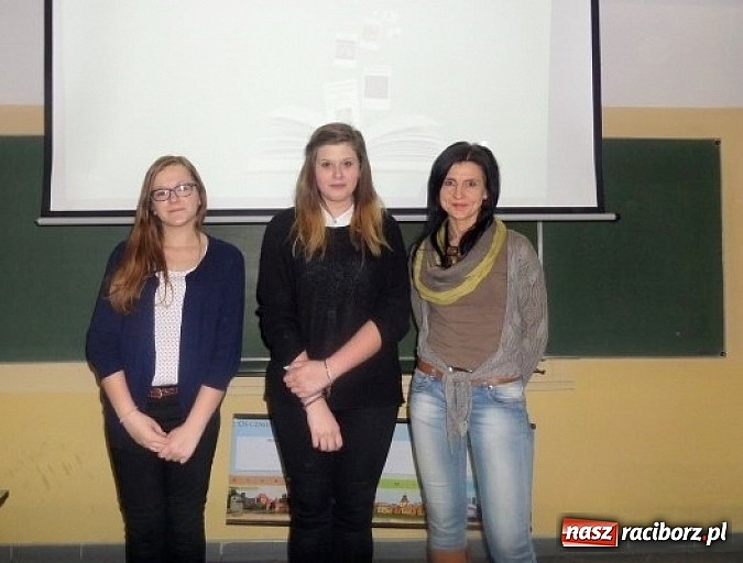 Zdjęcie w galerii na portalu naszraciborz.pl: Uczniowie z Nędzy pojadą się promować do Warszawy wiadomości z regionu