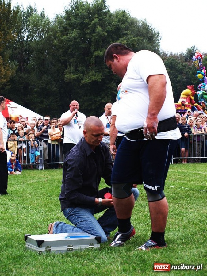 Zdjęcie w galerii na portalu naszraciborz.pl: Strongmani i STRONGMANKI wiadomości z regionu