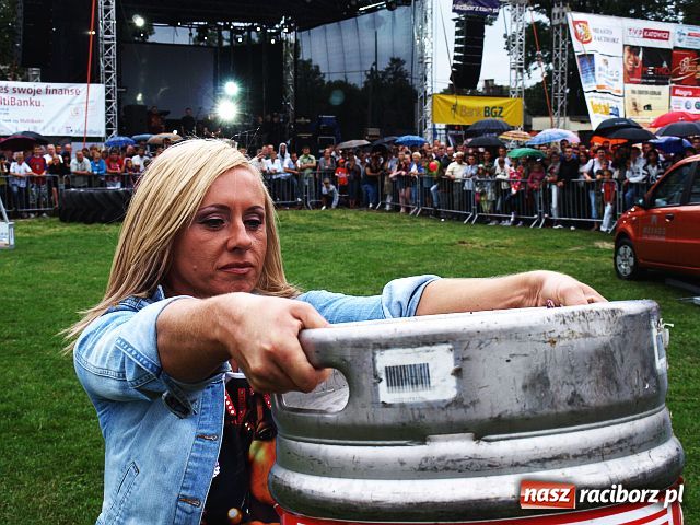 Zdjęcie w galerii na portalu naszraciborz.pl: Strongmani i STRONGMANKI wiadomości z regionu