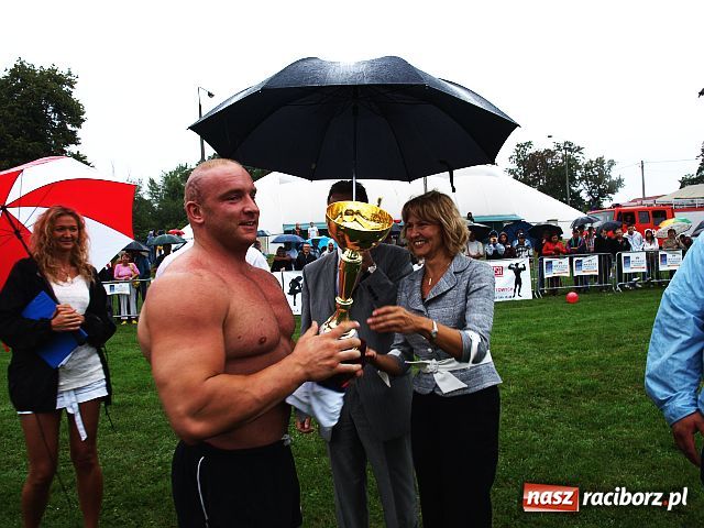 Zdjęcie w galerii na portalu naszraciborz.pl: Strongmani i STRONGMANKI wiadomości z regionu