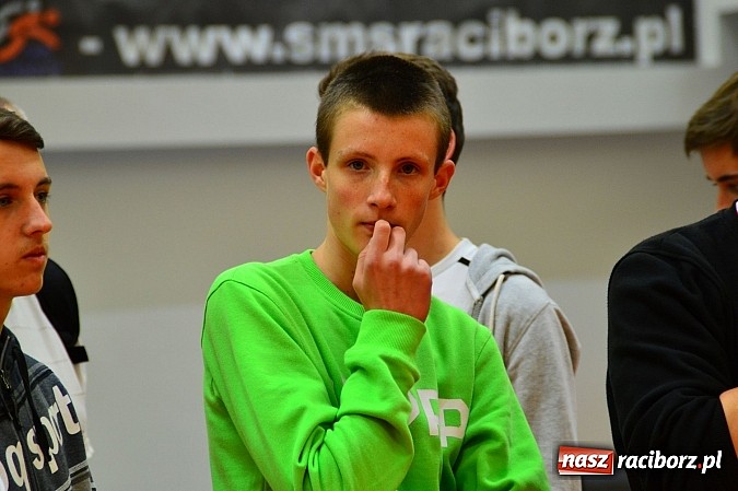 Zdjęcie w galerii na portalu naszraciborz.pl: Żołnierska przeprawa w raciborskim SMS wiadomości z regionu