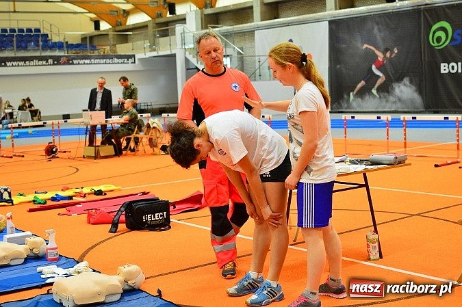 Zdjęcie w galerii na portalu naszraciborz.pl: Żołnierska przeprawa w raciborskim SMS wiadomości z regionu