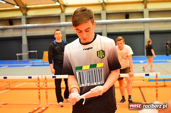 Zdjęcie w galerii na portalu naszraciborz.pl: Żołnierska przeprawa w raciborskim SMS wiadomości z regionu