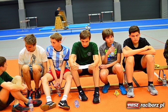 Zdjęcie w galerii na portalu naszraciborz.pl: Żołnierska przeprawa w raciborskim SMS wiadomości z regionu