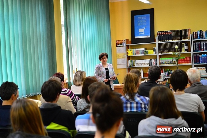 Zdjęcie w galerii na portalu naszraciborz.pl: Joanna Kapica-Curzytek w PWSZ wiadomości z regionu