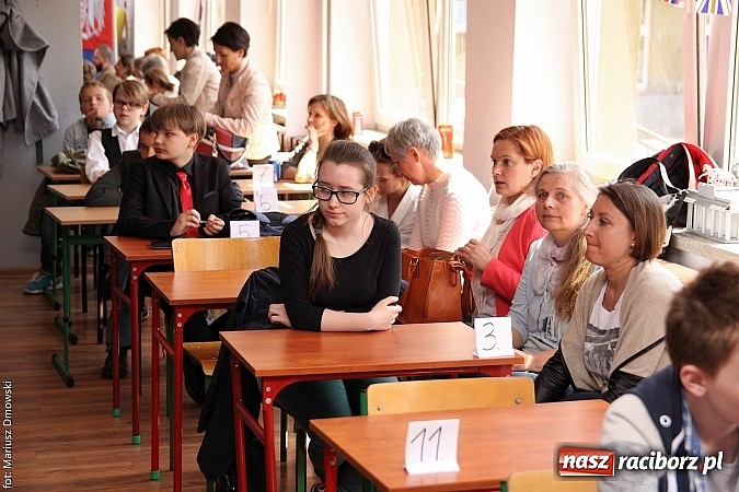 Zdjęcie w galerii na portalu naszraciborz.pl:  X Wojewódzki Konkurs Języka Angielskiego - The Globe wiadomości z regionu