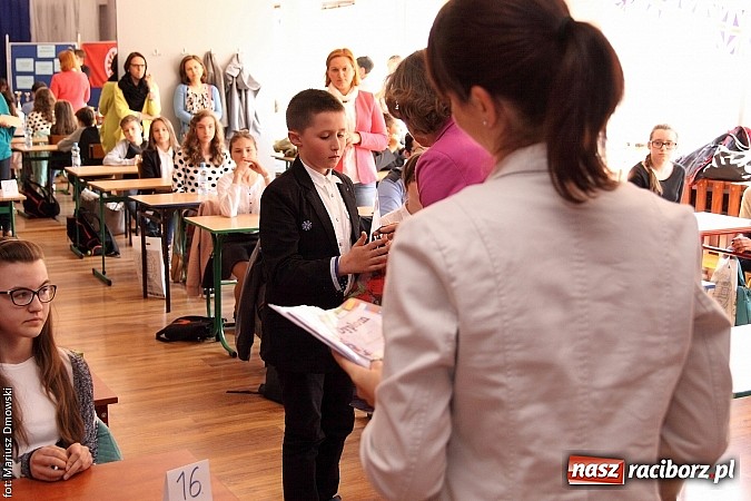 Zdjęcie w galerii na portalu naszraciborz.pl:  X Wojewódzki Konkurs Języka Angielskiego - The Globe wiadomości z regionu