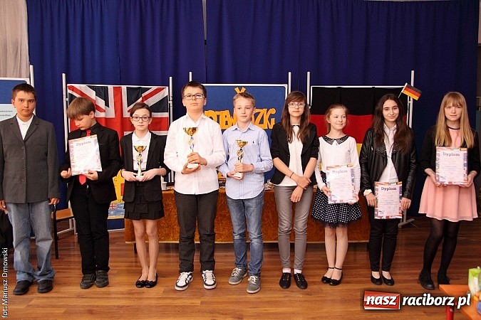 Zdjęcie w galerii na portalu naszraciborz.pl:  X Wojewódzki Konkurs Języka Angielskiego - The Globe wiadomości z regionu