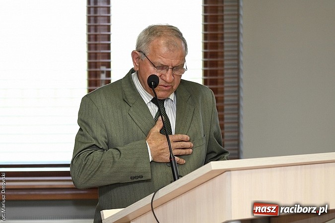 Zdjęcie w galerii na portalu naszraciborz.pl: Starosta znów jest radnym. Rada znów pracuje  wiadomości z regionu