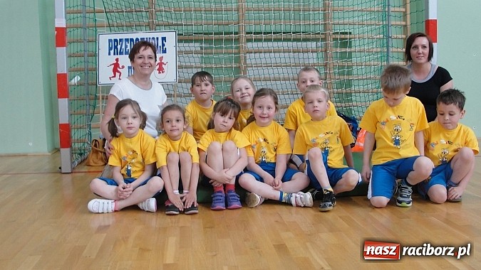 Zdjęcie w galerii na portalu naszraciborz.pl: Międzyszkolna spartakiada sześciolatków wiadomości z regionu