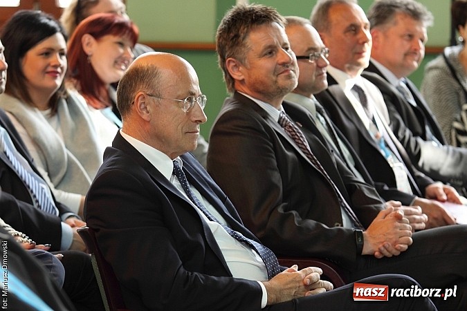 Zdjęcie w galerii na portalu naszraciborz.pl: Rozpoczęły się Otwarte Mistrzostwa Śląska w Ratownictwie Medycznym w Raciborzu wiadomości z regionu