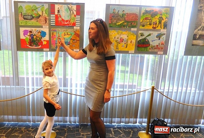 Zdjęcie w galerii na portalu naszraciborz.pl: Julka z Nędzy jedną z lepszych w województwie wiadomości z regionu