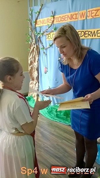 Zdjęcie w galerii na portalu naszraciborz.pl: Konkurs Piosenki w Języku Niemieckim w Elfiku wiadomości z regionu