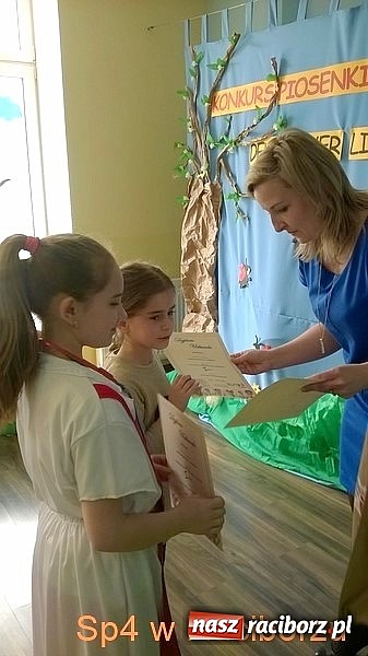 Zdjęcie w galerii na portalu naszraciborz.pl: Konkurs Piosenki w Języku Niemieckim w Elfiku wiadomości z regionu