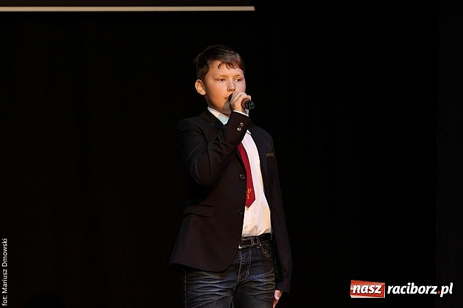 Zdjęcie w galerii na portalu naszraciborz.pl: Konkurs Piosenki w ramach Powiatowego Festiwalu Twórczości Artystycznej wiadomości z regionu
