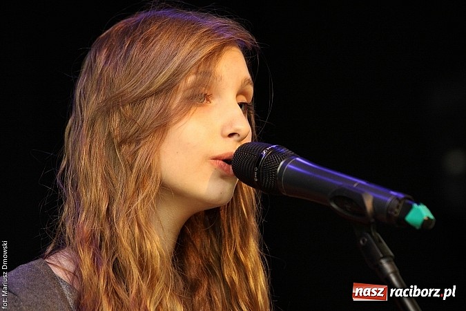 Zdjęcie w galerii na portalu naszraciborz.pl: Konkurs Piosenki w ramach Powiatowego Festiwalu Twórczości Artystycznej wiadomości z regionu