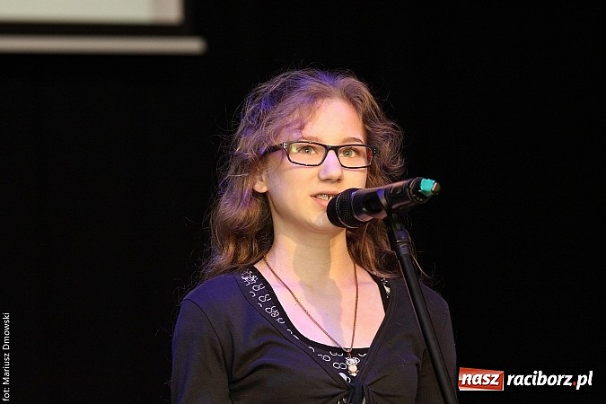 Zdjęcie w galerii na portalu naszraciborz.pl: Konkurs Piosenki w ramach Powiatowego Festiwalu Twórczości Artystycznej wiadomości z regionu