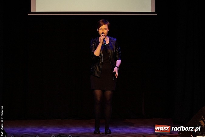 Zdjęcie w galerii na portalu naszraciborz.pl: Konkurs Piosenki w ramach Powiatowego Festiwalu Twórczości Artystycznej wiadomości z regionu
