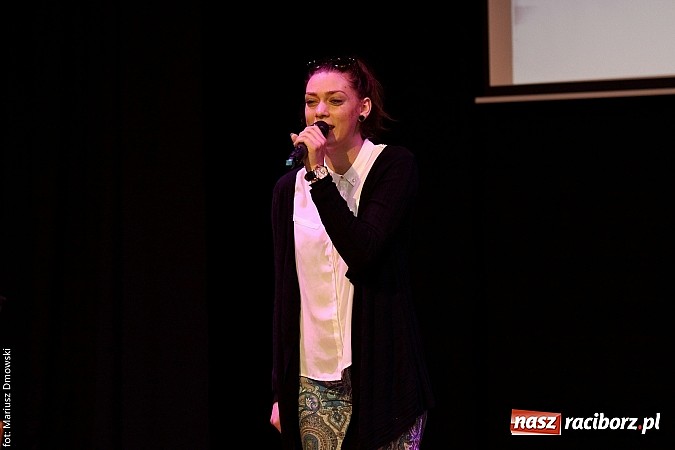 Zdjęcie w galerii na portalu naszraciborz.pl: Konkurs Piosenki w ramach Powiatowego Festiwalu Twórczości Artystycznej wiadomości z regionu