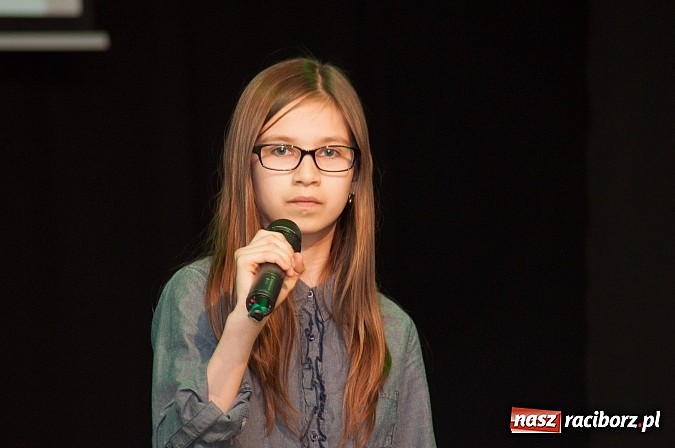 Zdjęcie w galerii na portalu naszraciborz.pl: Konkurs Piosenki w ramach Powiatowego Festiwalu Twórczości Artystycznej wiadomości z regionu