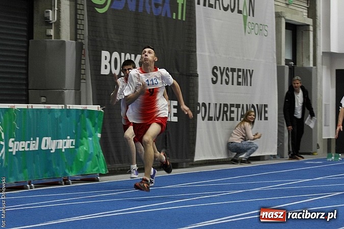Zdjęcie w galerii na portalu naszraciborz.pl: XV Regionalny Mityng Lekkoatletyczny Olimpiad Specjalnych wiadomości z regionu