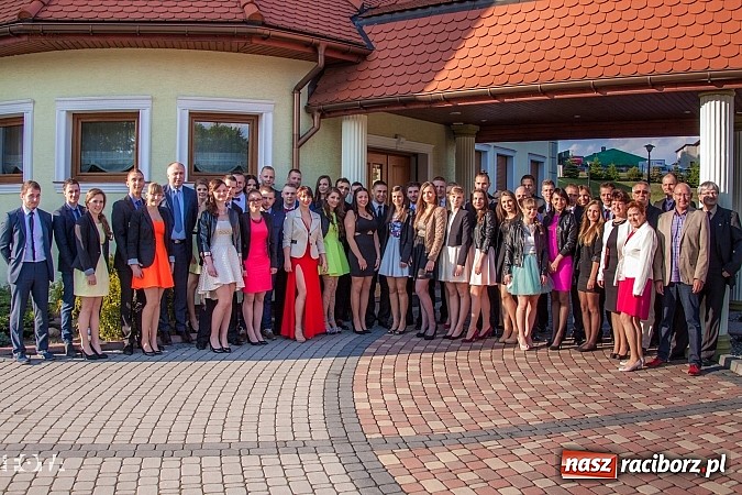 Zdjęcie w galerii na portalu naszraciborz.pl: Tak się bawią studenci PWSZ. Doroczny bal sportowca wiadomości z regionu