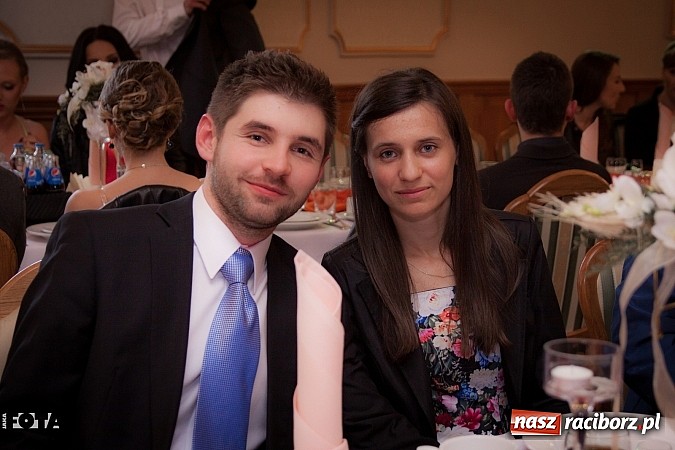 Zdjęcie w galerii na portalu naszraciborz.pl: Tak się bawią studenci PWSZ. Doroczny bal sportowca wiadomości z regionu