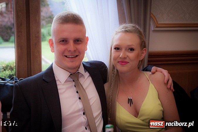 Zdjęcie w galerii na portalu naszraciborz.pl: Tak się bawią studenci PWSZ. Doroczny bal sportowca wiadomości z regionu