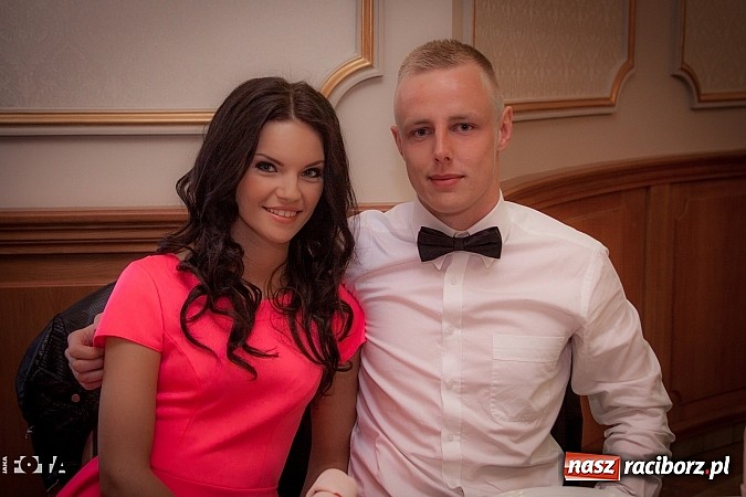 Zdjęcie w galerii na portalu naszraciborz.pl: Tak się bawią studenci PWSZ. Doroczny bal sportowca wiadomości z regionu