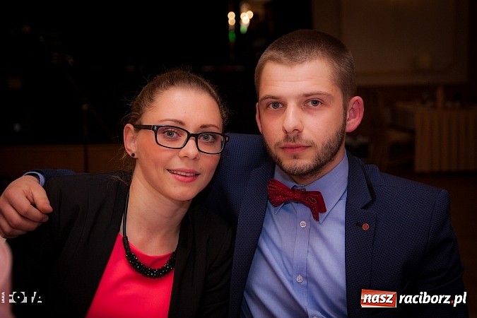 Zdjęcie w galerii na portalu naszraciborz.pl: Tak się bawią studenci PWSZ. Doroczny bal sportowca wiadomości z regionu