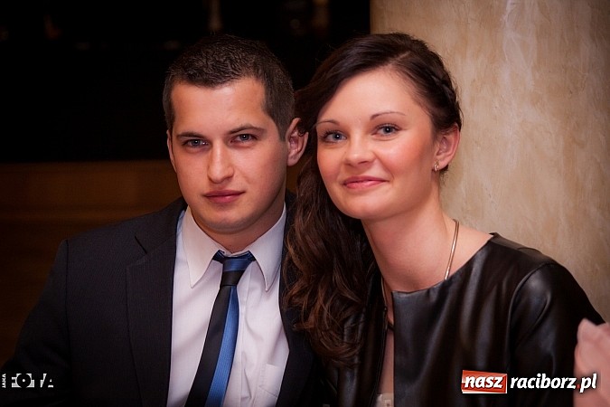 Zdjęcie w galerii na portalu naszraciborz.pl: Tak się bawią studenci PWSZ. Doroczny bal sportowca wiadomości z regionu