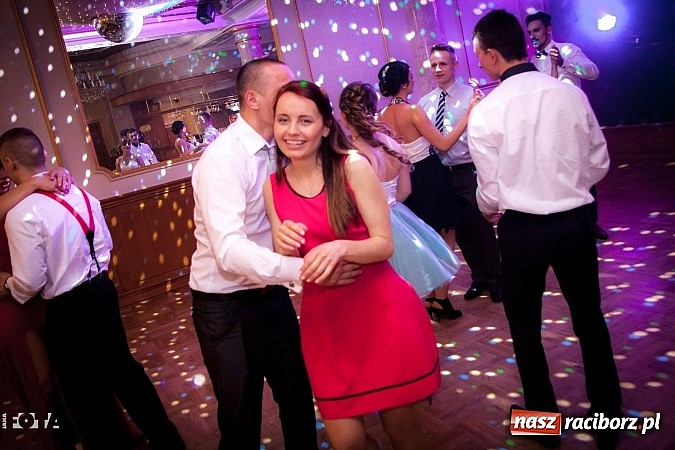 Zdjęcie w galerii na portalu naszraciborz.pl: Tak się bawią studenci PWSZ. Doroczny bal sportowca wiadomości z regionu