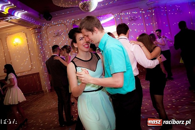 Zdjęcie w galerii na portalu naszraciborz.pl: Tak się bawią studenci PWSZ. Doroczny bal sportowca wiadomości z regionu