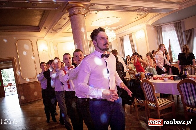 Zdjęcie w galerii na portalu naszraciborz.pl: Tak się bawią studenci PWSZ. Doroczny bal sportowca wiadomości z regionu