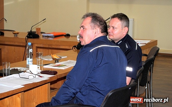 Zdjęcie w galerii na portalu naszraciborz.pl: Konsultacje społeczne w Urzędzie Miejskim w Kietrzu wiadomości z regionu