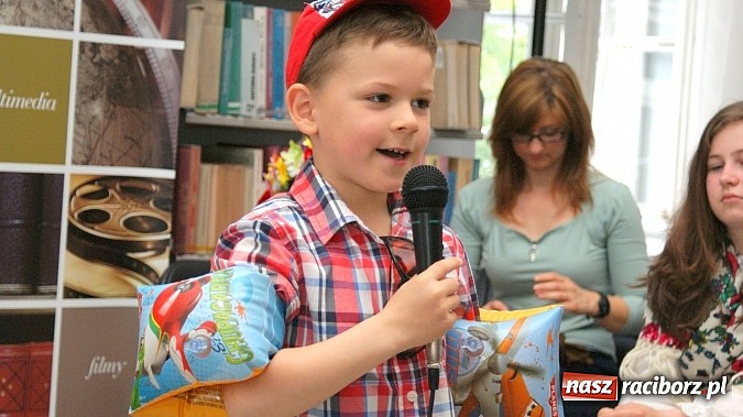 Zdjęcie w galerii na portalu naszraciborz.pl: Konkurs Gwary Śląskiej w raciborskiej bibliotece wiadomości z regionu