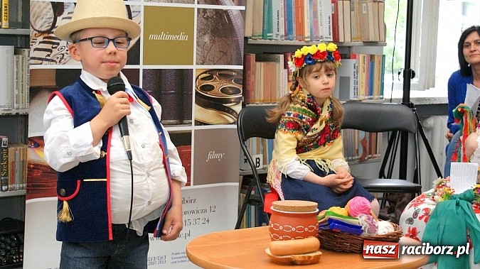 Zdjęcie w galerii na portalu naszraciborz.pl: Konkurs Gwary Śląskiej w raciborskiej bibliotece wiadomości z regionu