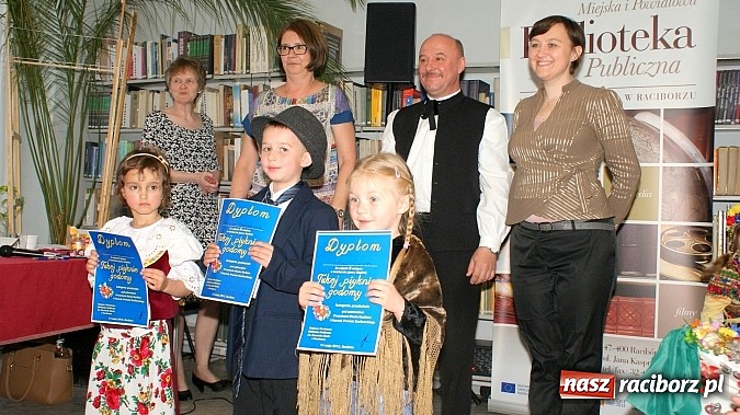 Zdjęcie w galerii na portalu naszraciborz.pl: Konkurs Gwary Śląskiej w raciborskiej bibliotece wiadomości z regionu