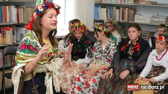 Zdjęcie w galerii na portalu naszraciborz.pl: Konkurs Gwary Śląskiej w raciborskiej bibliotece wiadomości z regionu