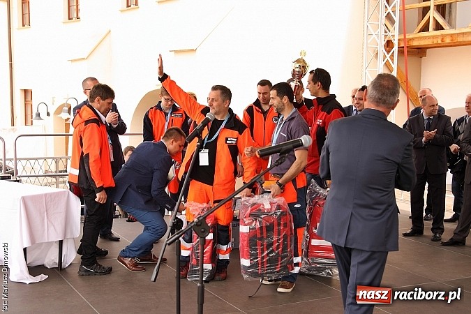 Zdjęcie w galerii na portalu naszraciborz.pl: Otwarte Mistrzostwa Śląska w Ratownictwie Medycznym - na zamku rozdano puchary wiadomości z regionu