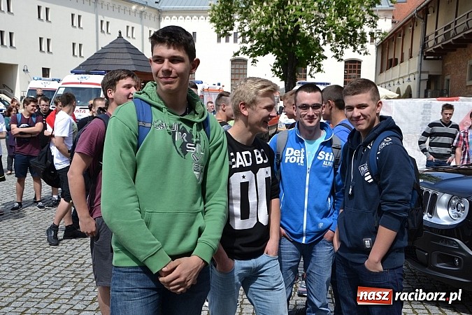 Zdjęcie w galerii na portalu naszraciborz.pl: Otwarte Mistrzostwa Śląska w Ratownictwie Medycznym - na zamku rozdano puchary wiadomości z regionu