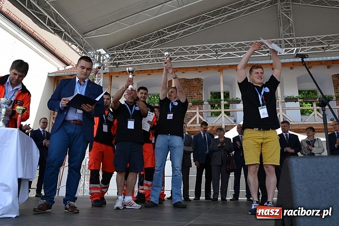 Zdjęcie w galerii na portalu naszraciborz.pl: Otwarte Mistrzostwa Śląska w Ratownictwie Medycznym - na zamku rozdano puchary wiadomości z regionu