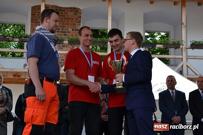 Zdjęcie w galerii na portalu naszraciborz.pl: Otwarte Mistrzostwa Śląska w Ratownictwie Medycznym - na zamku rozdano puchary wiadomości z regionu